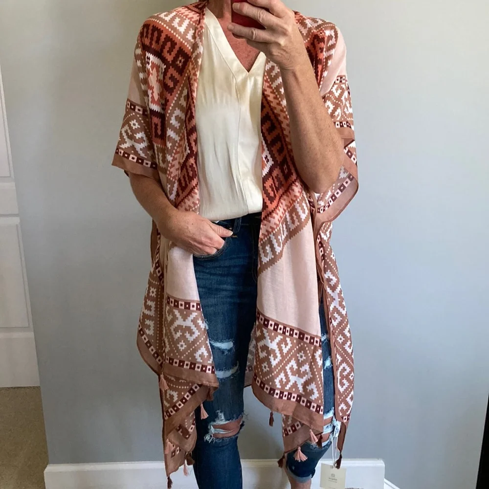 Aztec Print Boho Kimono - Picture 1 of 8